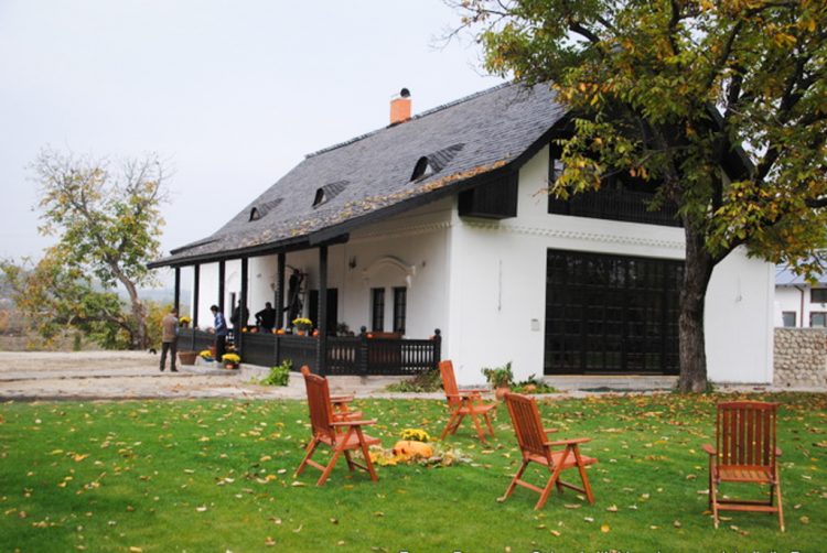 conac Romania