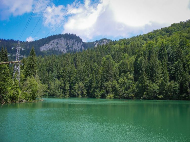 lacul scropoasa