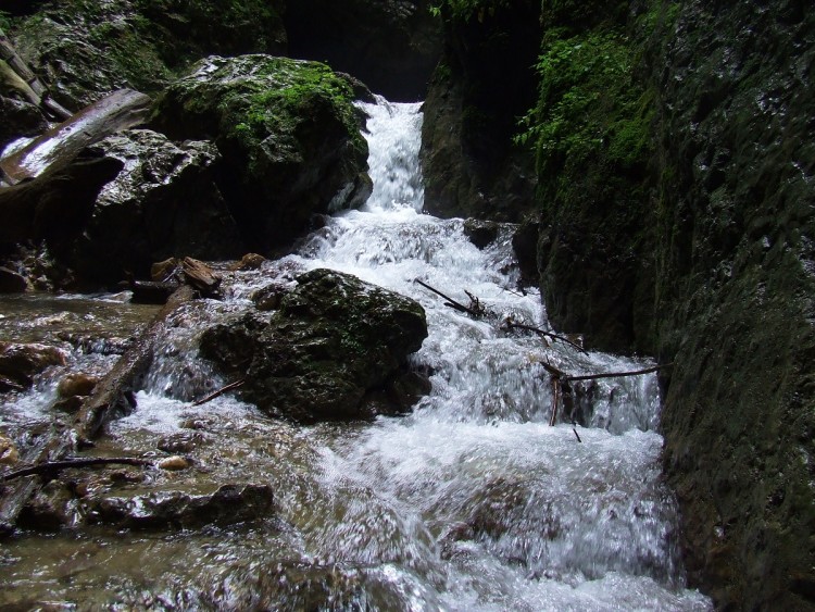Cascada Tamina