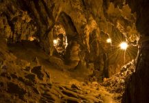 Cum arată Zona Crepusculară a României? Cinci obiective turistice misterioase