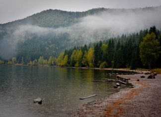 DESTINAȚIE DE VIS! Singurul loc din România unde oamenii ştiu cu patru zile înainte cum va fi vremea. GALERIE FOTO