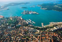 Staţíunea cu nume obscen din Croaţia