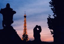 7 locuri romantice pentru a o cere în căsătorie