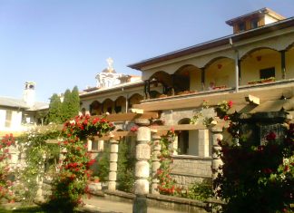 Mănăstirea „Sf. Maria” , oază duhovnicească la malul lacului Techirghiol