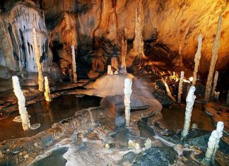 Peștera cu Cristale din Mina Fârcu – una din cele mai frumoase peșteri din România