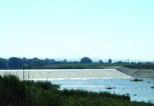 Barajul de la Coșteiu – locul în care Timișul și Bega sunt ținute în frâu de 300 de ani