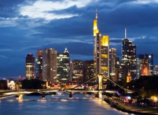 Frankfurt – orașul bancherilor europeni. Ce poți vedea în capitala financiară ?