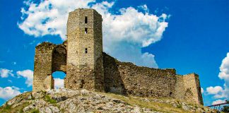 Enisala – cetatea care controla drumurile din Dobrogrea