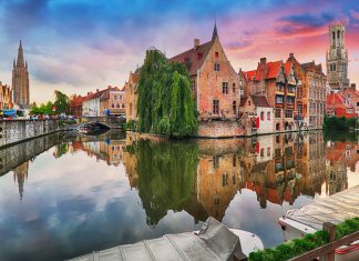 Bruges – orașul medieval devenit bijuterie a coroanei belgiene